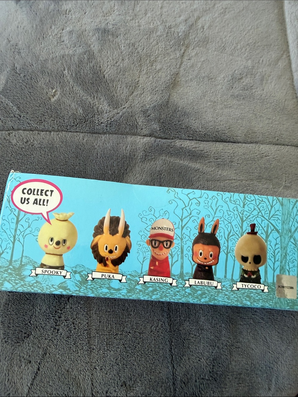 The Monsters Finger Doll Set - by Kasing Lung. Sealed box. - Picture 3 of 7